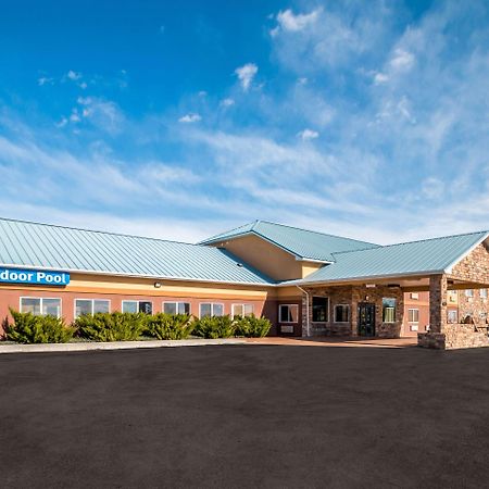 Comfort Inn Green River National Park Area Exterior photo