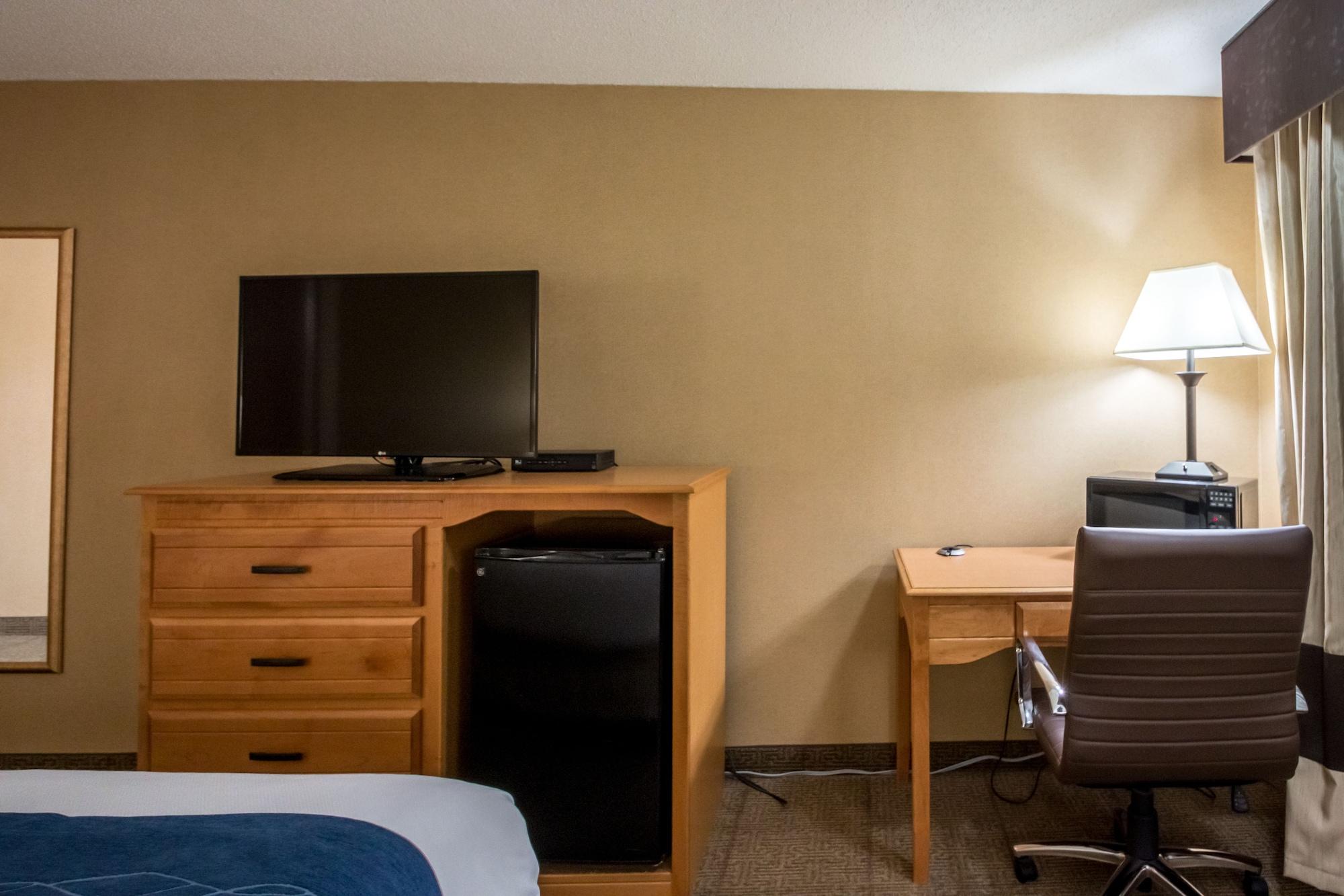 Comfort Inn Green River National Park Area Exterior photo