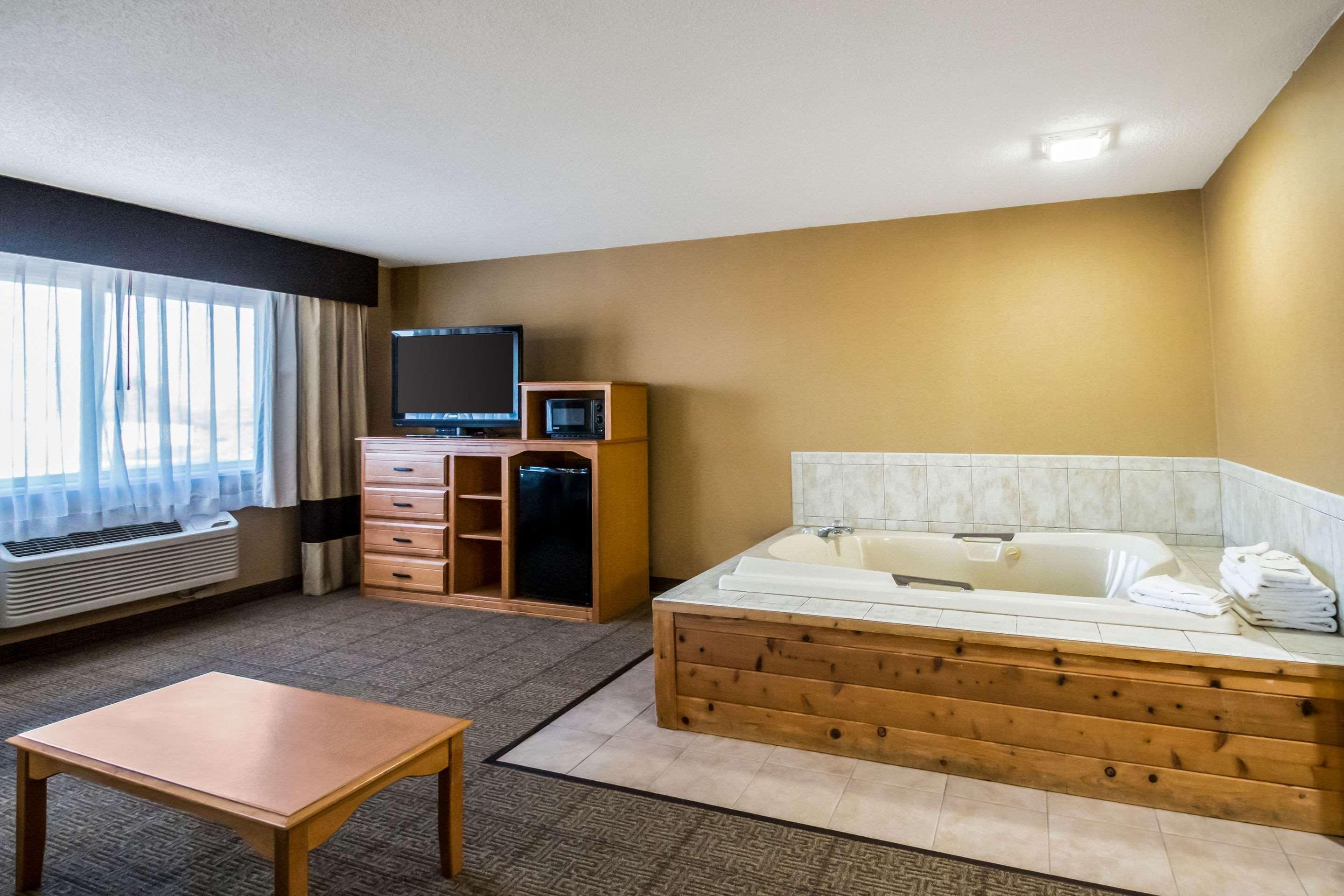 Comfort Inn Green River National Park Area Exterior photo