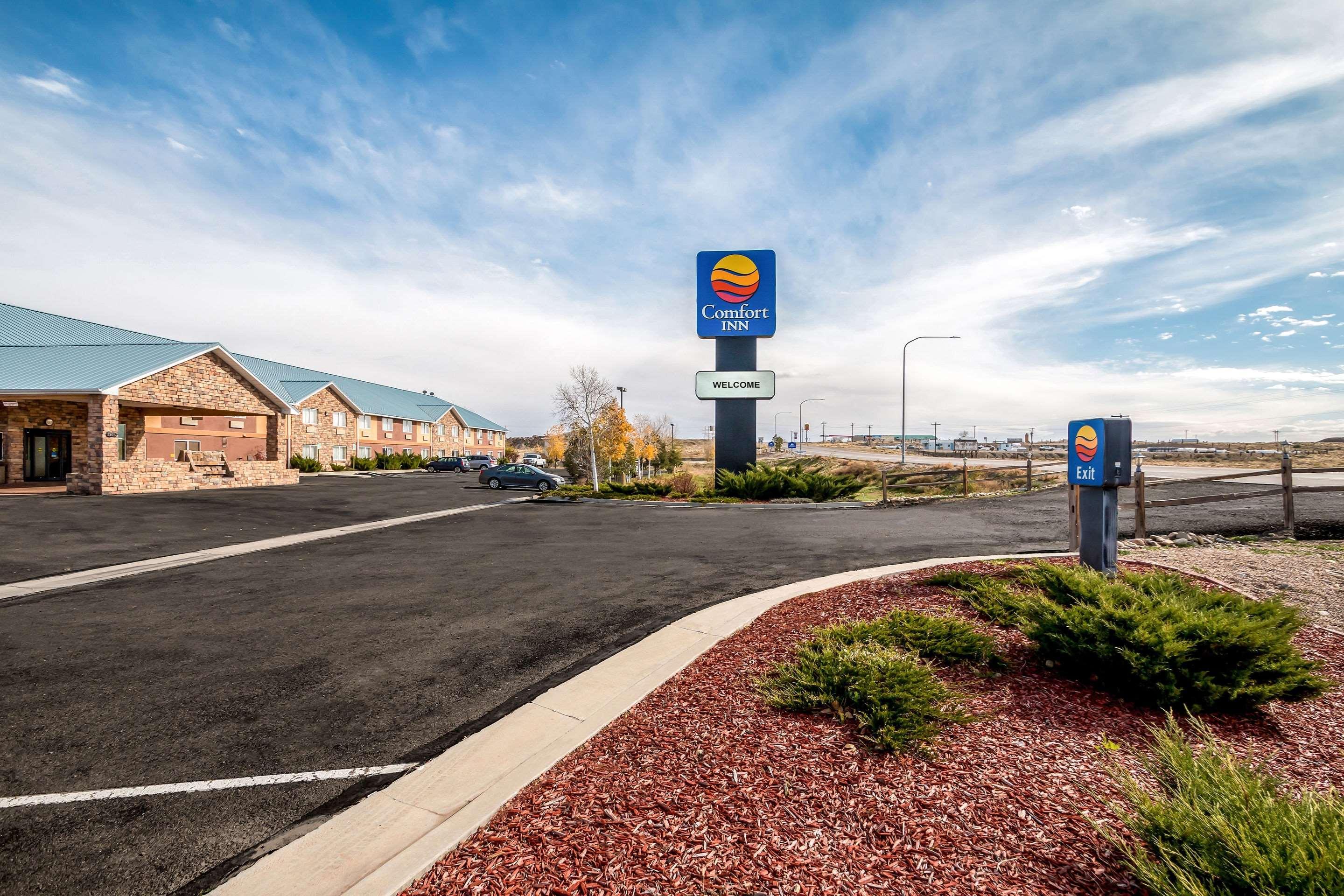 Comfort Inn Green River National Park Area Exterior photo