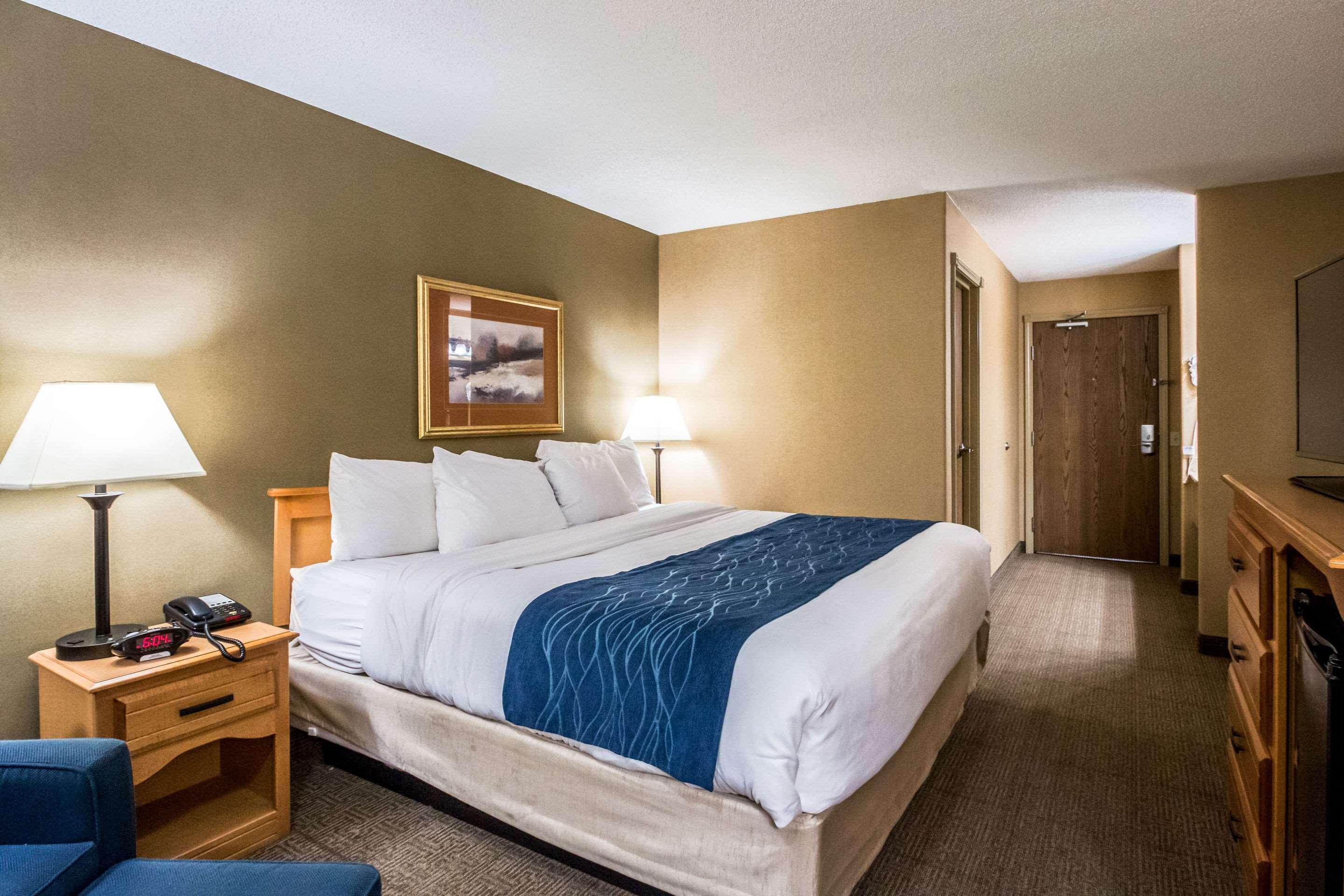 Comfort Inn Green River National Park Area Exterior photo